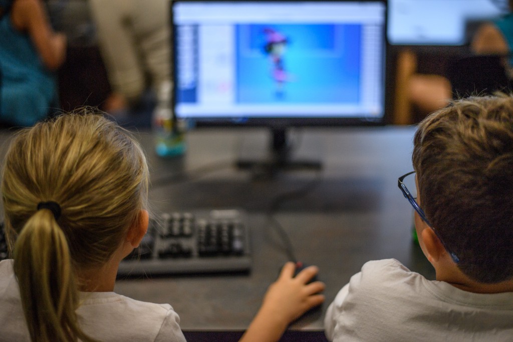 kids working on a computer