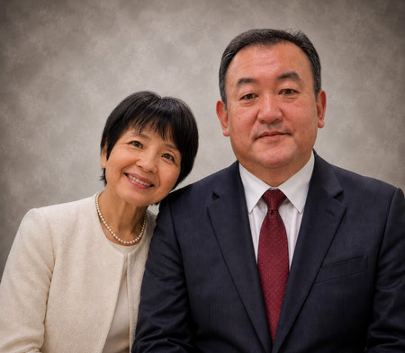 Picture of Yoshiya and Emiko Noguchi.